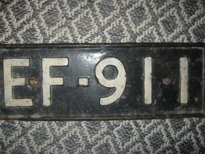 Rekisterikilpi EF-911
