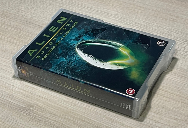 ALIEN kokoelma (9DVD) 2 versiota elokuvista (UUSI)