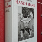 Hand i hand av Irmelin Sandman-Lilius o. Heddi Böckman - pikkukuva 1