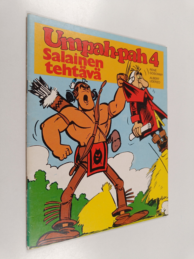 Albert Uderzo ym. : Umpah-pah 4 : Salainen tehtävä