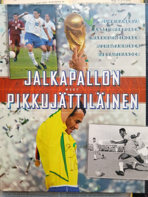 Juha Kanerva (ym) - Jalkapallon pikkujättiläinen (sid.)