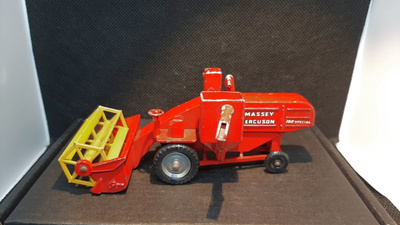Lesney Massey Ferguson Harvester