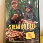 Sienikoulu dvd + sieniopas - pikkukuva 1