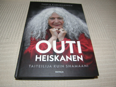 Tuula Karjalainen Outi Heiskanen - taiteilija ja shamaani