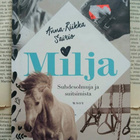 Anna-Riikka Sairio - Milja: Suhdesolmuja ja suitsimista - pikkukuva 1
