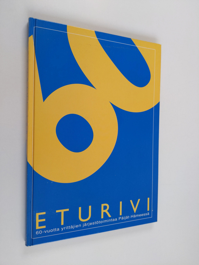 Leena ym. (toim.) Keskiaho : Eturivi : Päijät-Hämeen yrit...