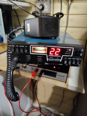La-puhelin Zodiac Sesrcher 23FM