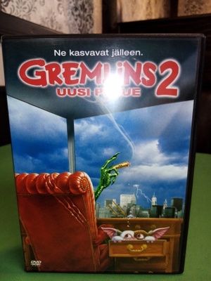 DVD GREMLINS 2 UUSI PESUE ( SIS POSTIKULU )