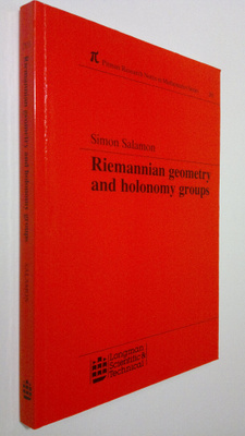 Simon Salamon : Riemannian geometry and holonomy groups