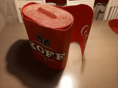Koff ja Coca Cola pahvimainosrulla