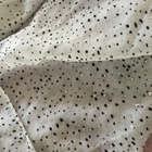 Pola pilkullinen huivi hopeakimalteilla - pikkukuva 1