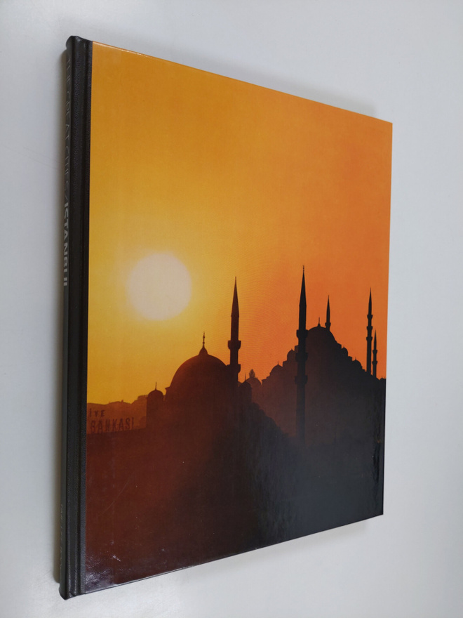 Colin Thubron : The great cities / Istanbul
