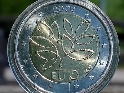 Kuuluisa Risuraha - 2004. Kapselissa.