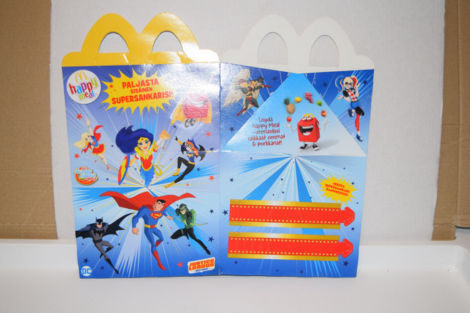 Mcdonald's happy meal laatikko DC supersankarit