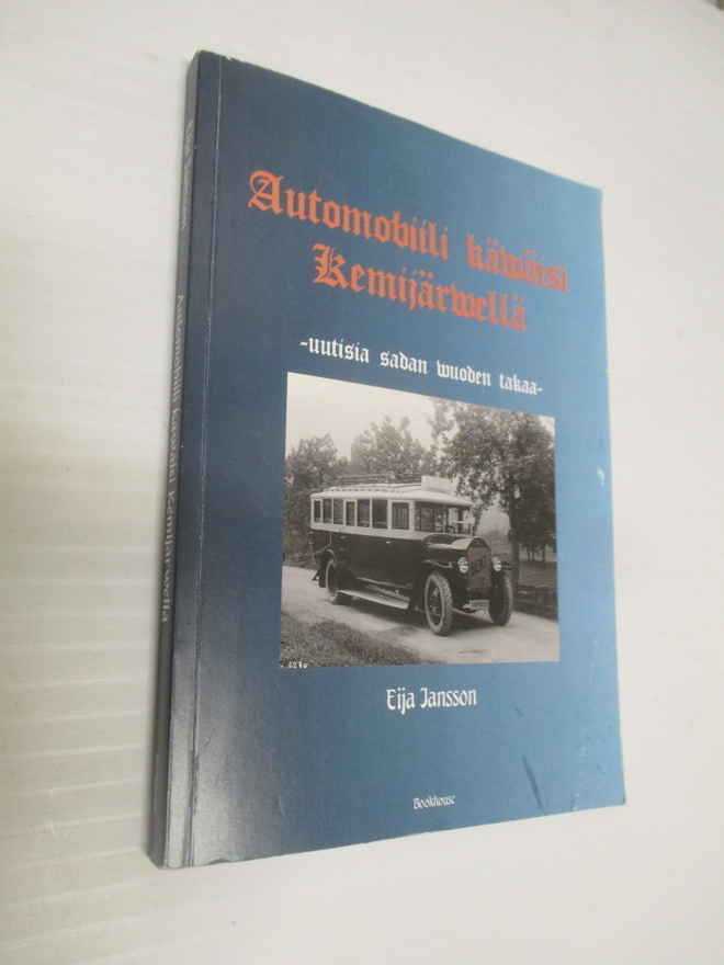 AUTOMOBIILI KÄWÄISI KEMIJÄRVELLÄ - uutisia 100 vuoden takaa