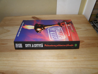 Aaltonen Syty ja sytytä valmentavan johtamisen filosofia