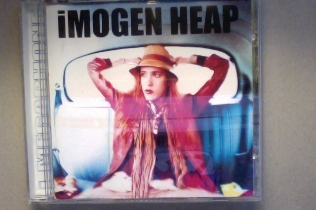 IMOGEN HEAP   ::   I MEGAPHONE  ::  CD  ALBUM    1998