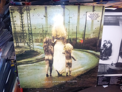 LP Soul Asylum : Grave Dansers Union ( SIS POSTIKULU )