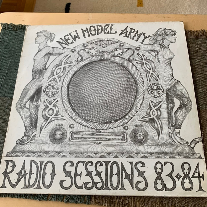 NEW MODEL ARMY: Radio Sessions 83-84.  * FRA 1988
