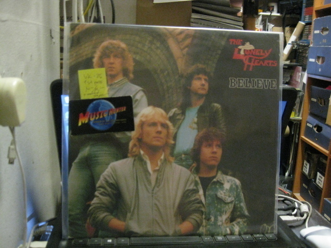 LONELY HEARTS - BELIEVE LP UK -86 1ST PRESS M-/M-