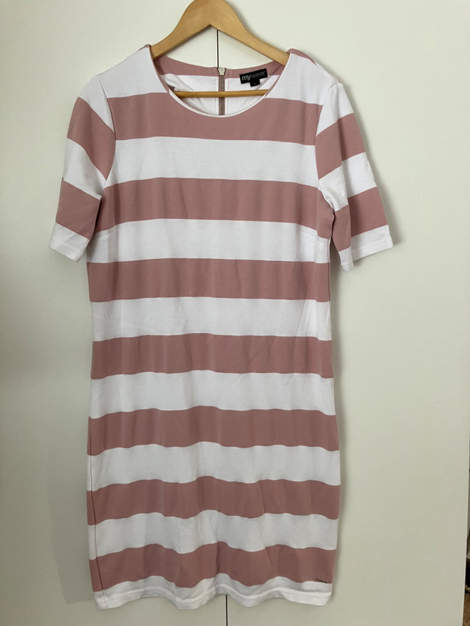My Wear L ( 42-44) collegemekko