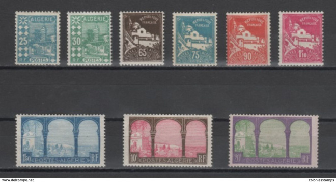 (S0472) ALGERIA, 1927-1929 (Definitives). MNH**/MH*