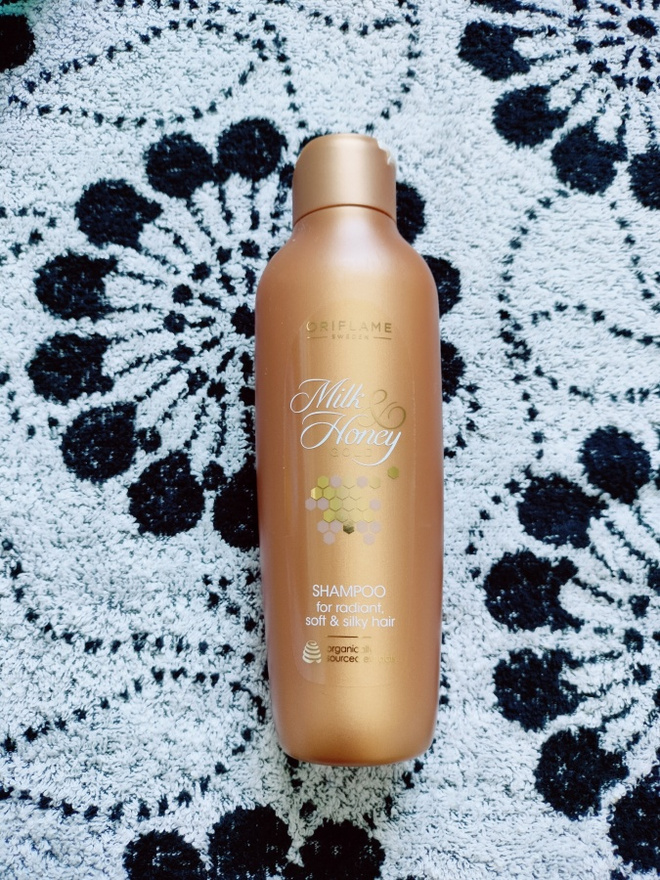 ~Oriflame Soft & Silky Hair -shampoo~