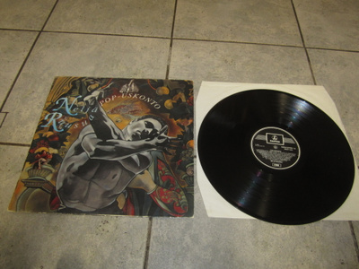 NELJÄ RUUSUA ; POP - USKONTO ( LP hienokunto )