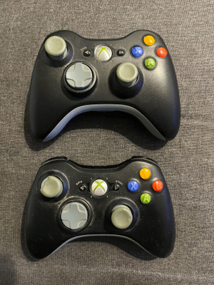 2 Langatonta XBOX360-Ohjainta