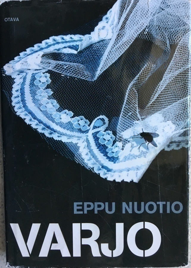 EPPU NUOTIO: VARJO (KOVAKANTINEN)