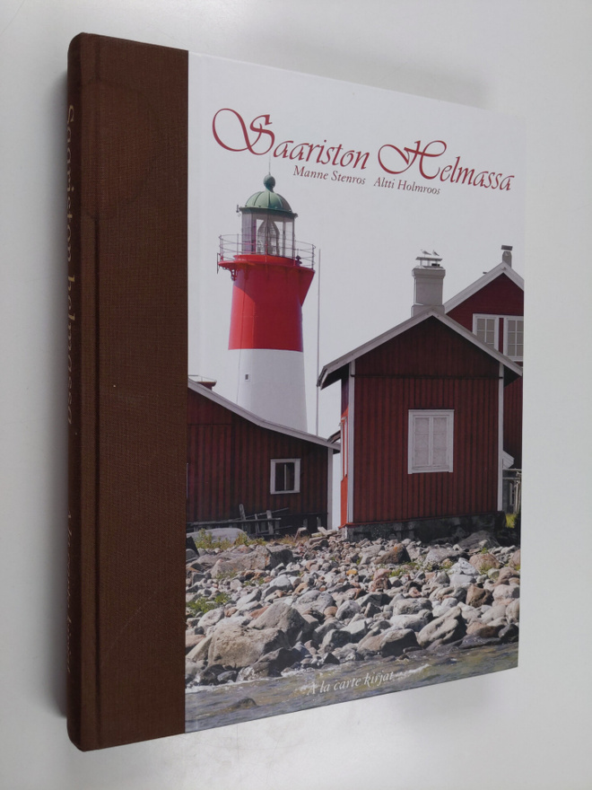 Manne ym. (toim.) Stenros : Saariston helmassa