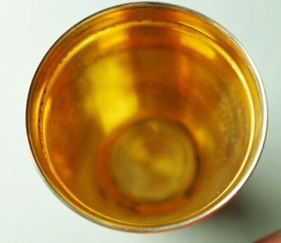 muki alkoholi snapsi pikari metallia komea nahkasuoja