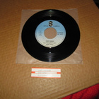 Kari Tapio 7" Luotu Laulamaan/Olet Kaikki v.1978 - pikkukuva 2