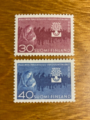 MAAILMAN PAKOLAISVUOSI 1960 PARI**