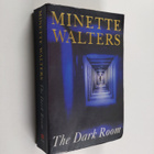 Minette Walters : The dark room - pikkukuva 1