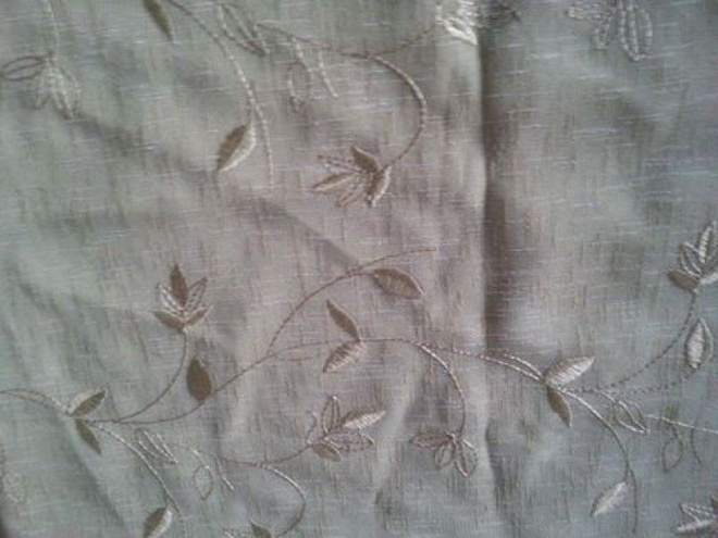 Kaunis beige köynnöskuvio verhokangas 250x140cm