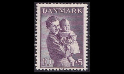 Tanska 264 ** Lastenapu 10 + 5 öre (1941)