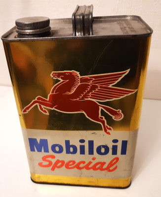 Vanha Mobiloil öljykanisteri
