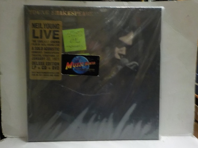 NEIL YOUNG LIVE - YOUNG SHAKESPEARE LP + CD + DVD UUSI