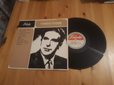 Veikko Tuomi – Veikko Tuomi lp orig 1970 Tango, Iskelmä
