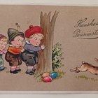 Lapset katselevat, pupu pakenee, vanha Pääsiäispk, p. 1923 - pikkukuva 1