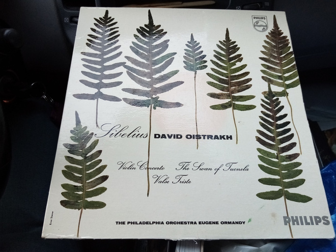 LP :  David Oistrakh :  Sibelius ( SIS POSTIKULU)