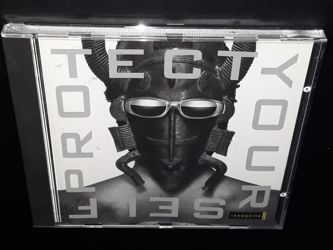 INKOGNITO Features  POP.LOW-RES.: PROTECT YOURSELF ?