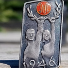 Hopeinen TUL merkki. Kookas. Halkaisija - 31 mm. Valmistaja - pikkukuva 1