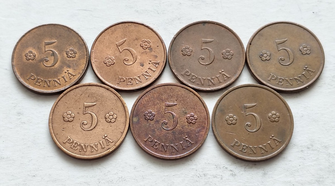 5 penniä m-18, 7 eri vuotta