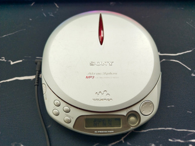 Sony D-NE511 kannettava CD-soitin