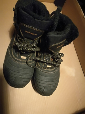 Merrell- paksupohja kengät 39