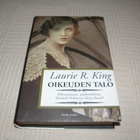Laurie R. King Oikeuden talo  -sid - pikkukuva 1