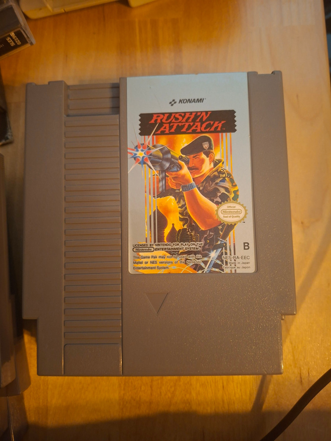 NES Rush 'n Attack Pal B eec/sCN