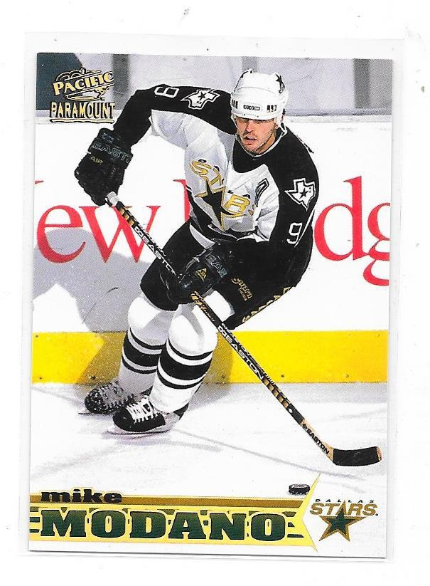1998-99 Paramount #68 Mike Modano Dallas Stars
